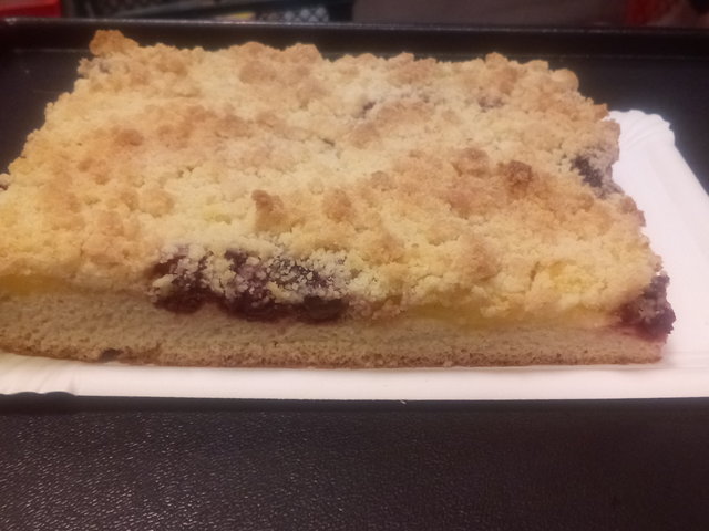 Kirschstreuselkuchen